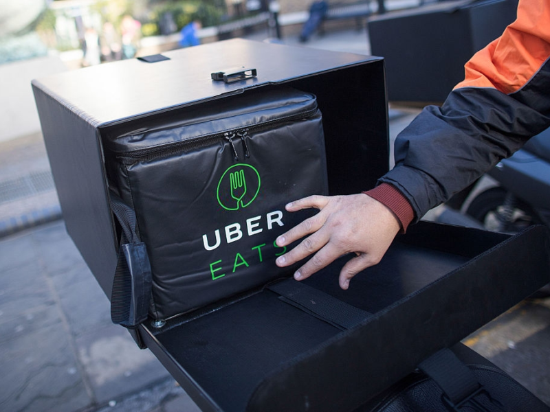 Livraison possible avec BCBG Gourmet